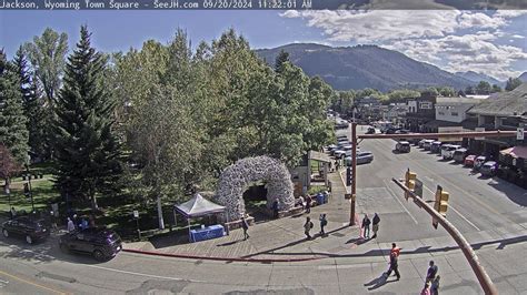 jackson hole town square webcam|Webcams